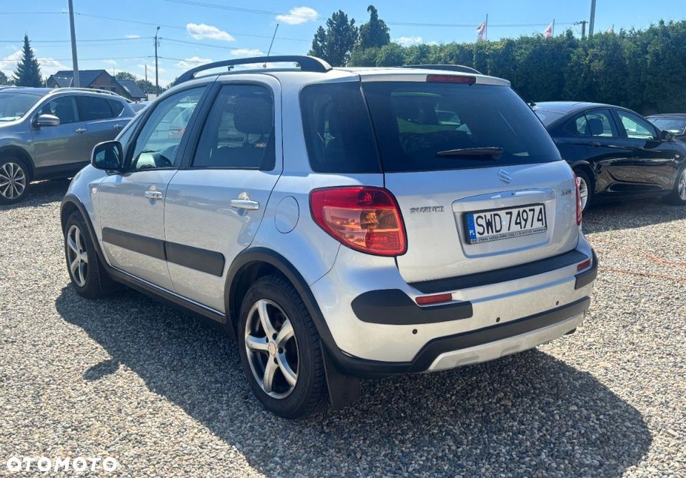Suzuki SX4 - 3