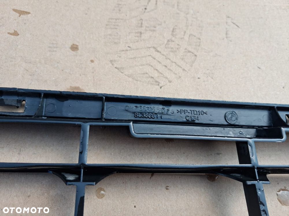 Atrapa kratka zderzaka FIAT PUNTO II lift  735366075  oe - 2