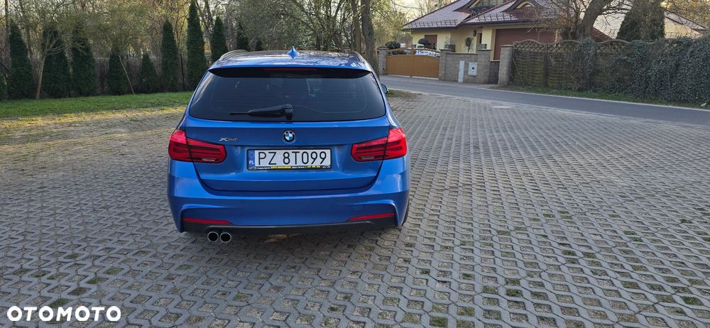 BMW Seria 3 320d xDrive - 12