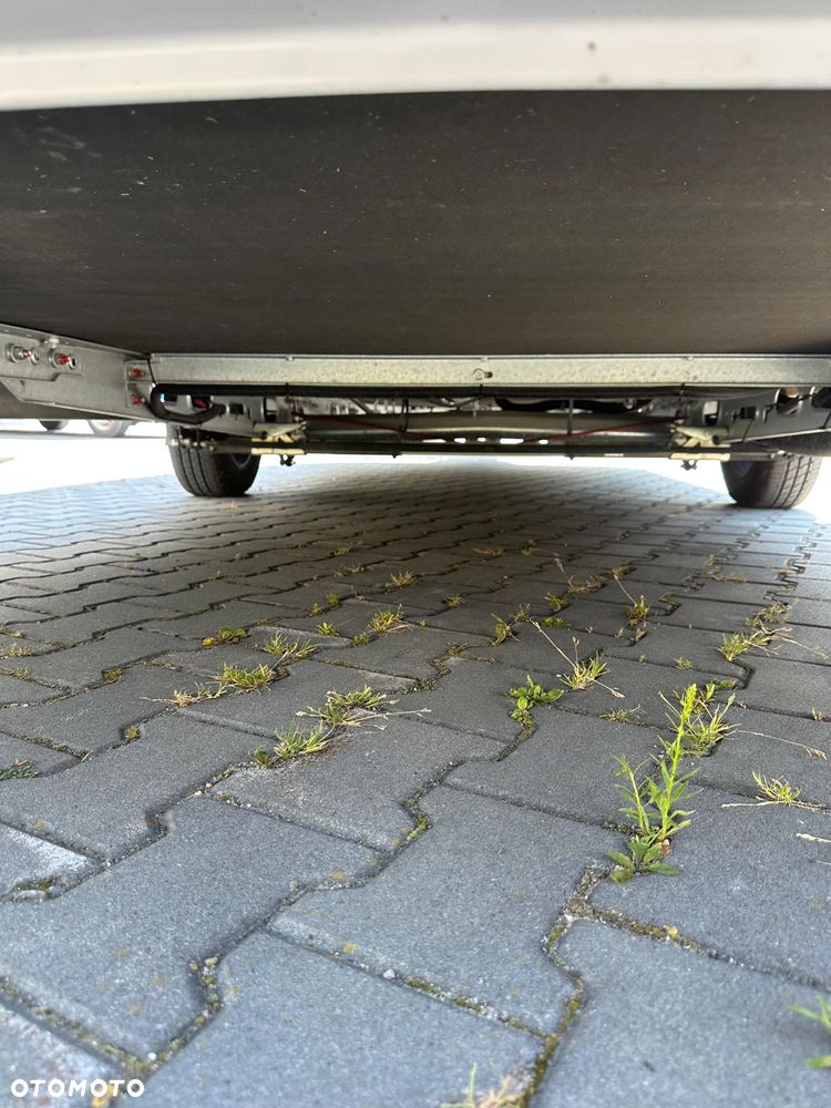 LMC LORD Plaisir VIP 480 - 8