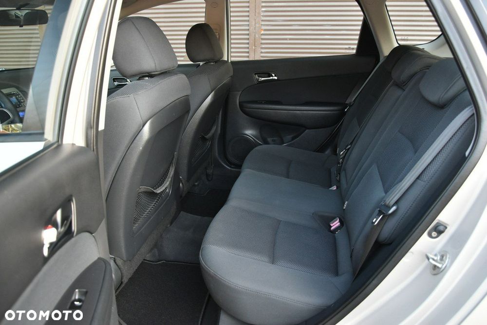 Hyundai i30 - 13