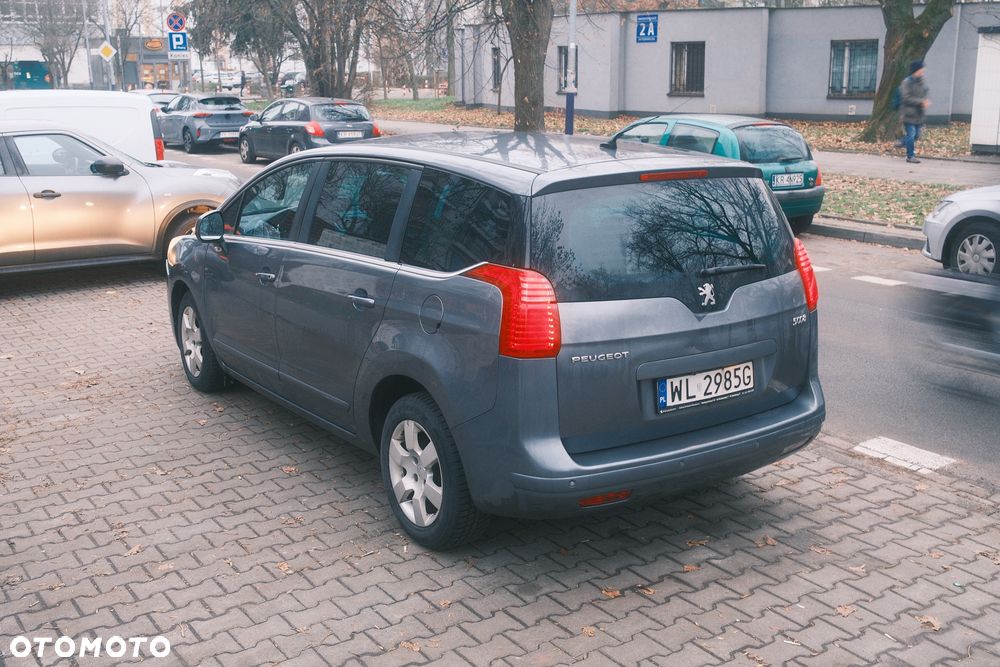Peugeot 5008 - 4