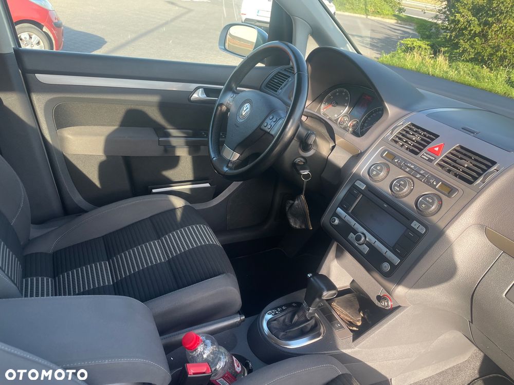 Volkswagen Touran 1.4 TSI DSG United - 14