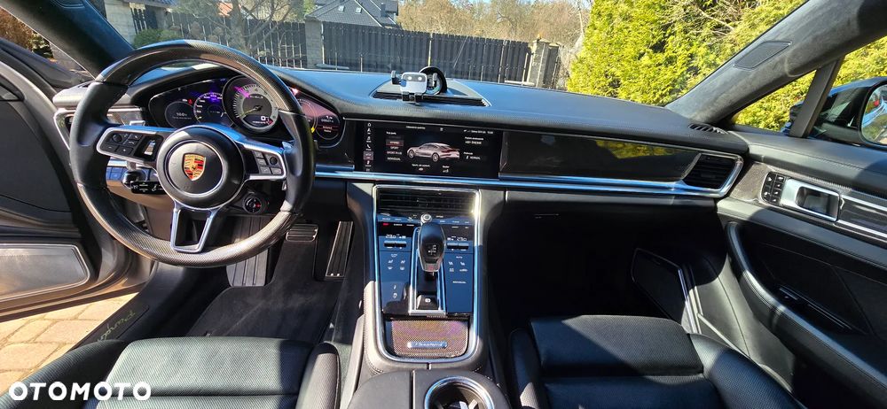 Porsche Panamera Turbo S - 8