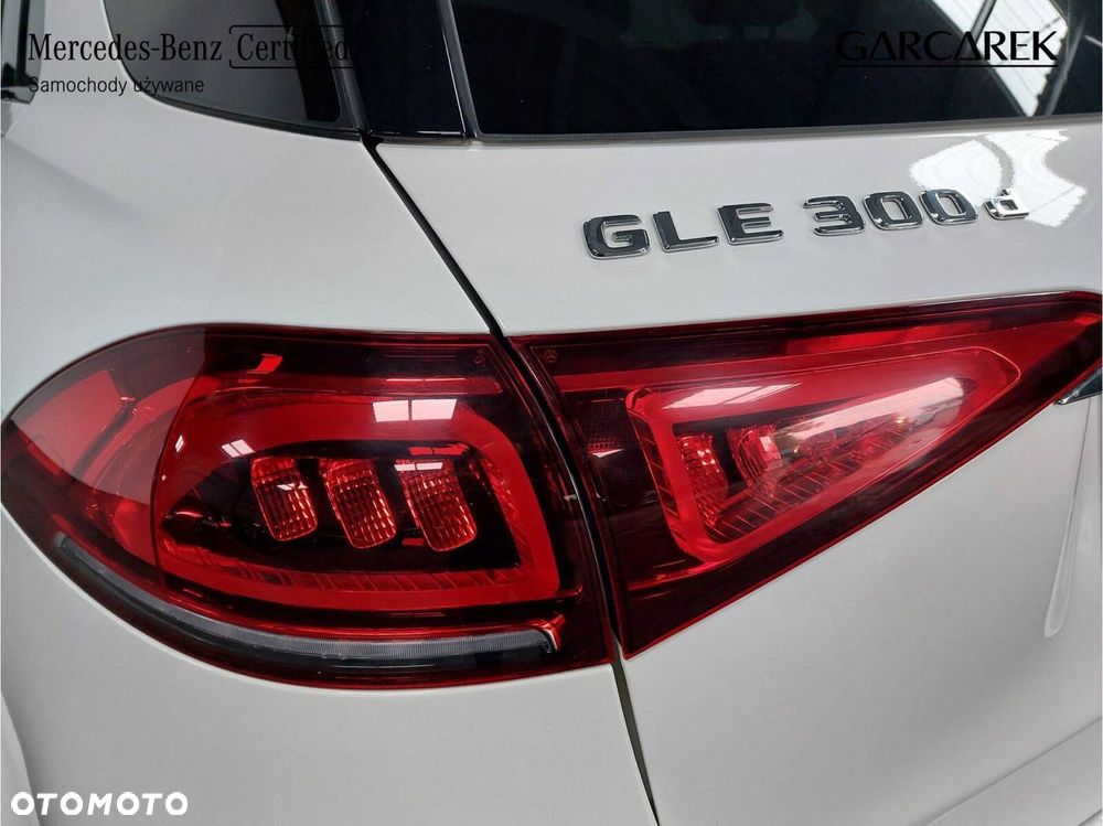 Mercedes-Benz GLE - 22