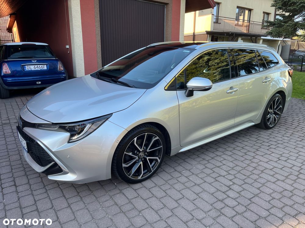 Toyota Corolla 2.0 Hybrid Executive - 10