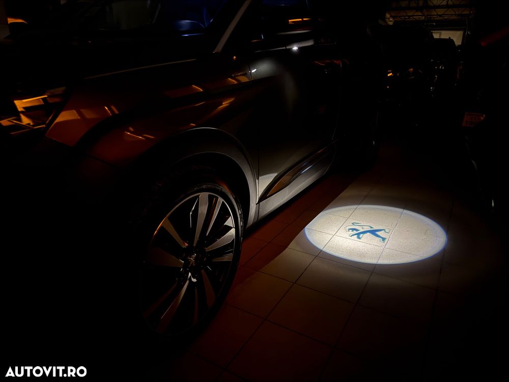 Peugeot 3008 1.2 PureTech Turbo S&S EAT6 GT-Line - 38