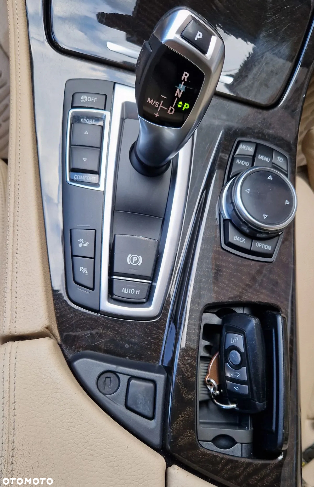 BMW Seria 5 530d xDrive Touring Sport-Aut - 13