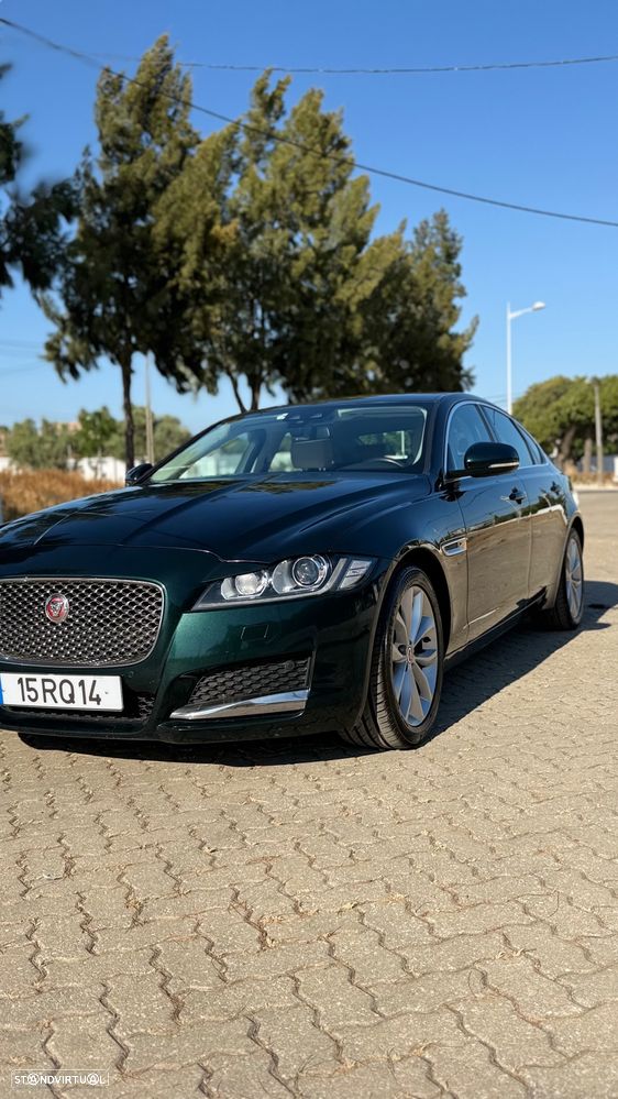 Jaguar XF 2.0 D Prestige Aut. - 2