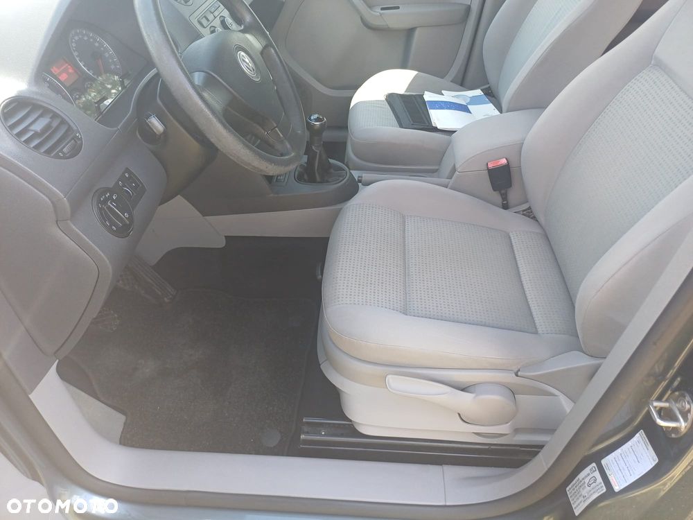 Volkswagen Caddy Life - 9