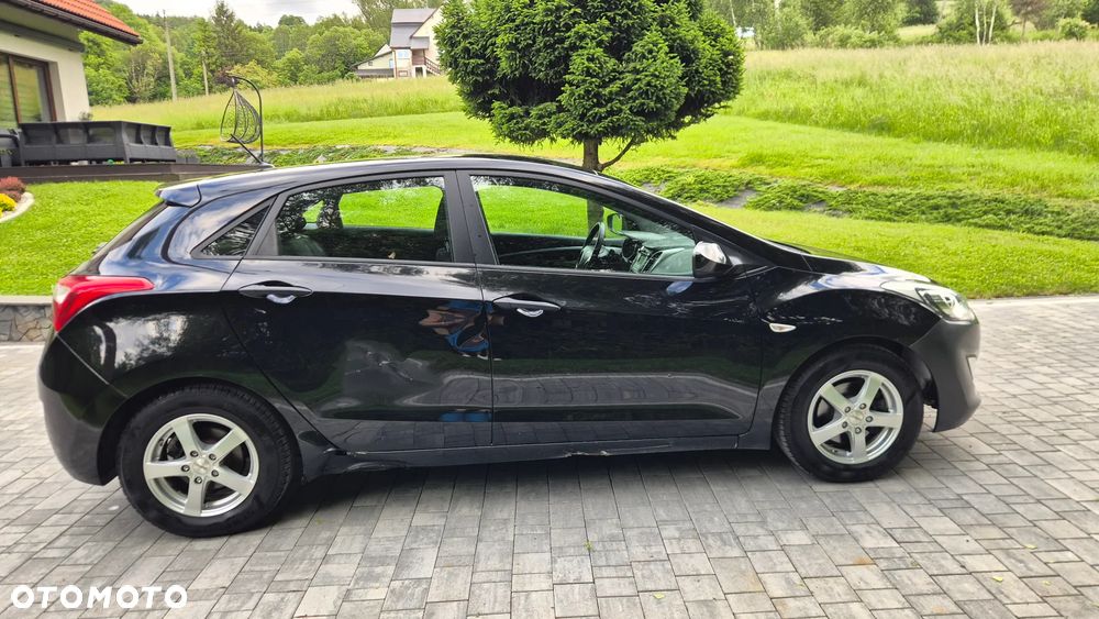 Hyundai i30 1.4 Classic - 6