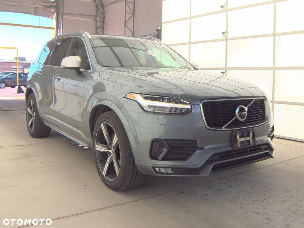 Volvo XC 90 - 2