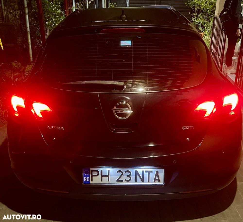 Opel Astra - 24