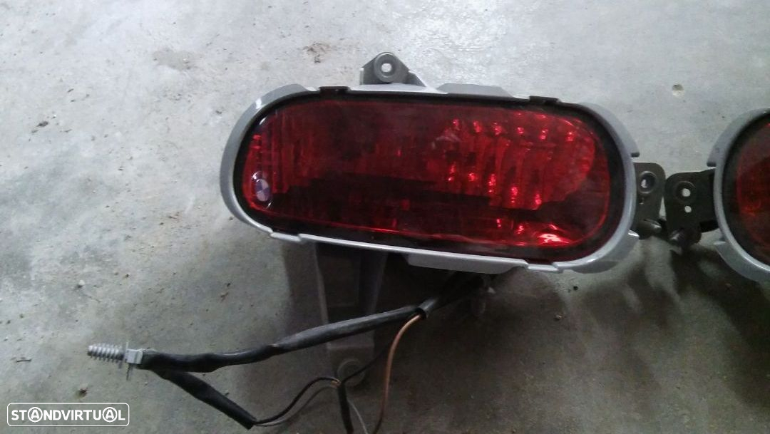 Conjunto farois nevoeiro hyundai i30 carrinh - 3