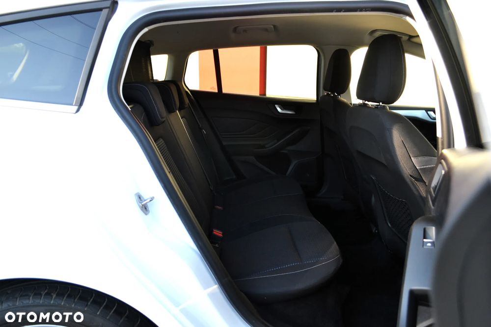 Ford Focus 2.0 TDCi Titanium ASS PowerShift - 12