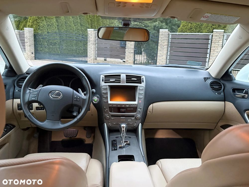 Lexus IS 250 Luxury Line - 13