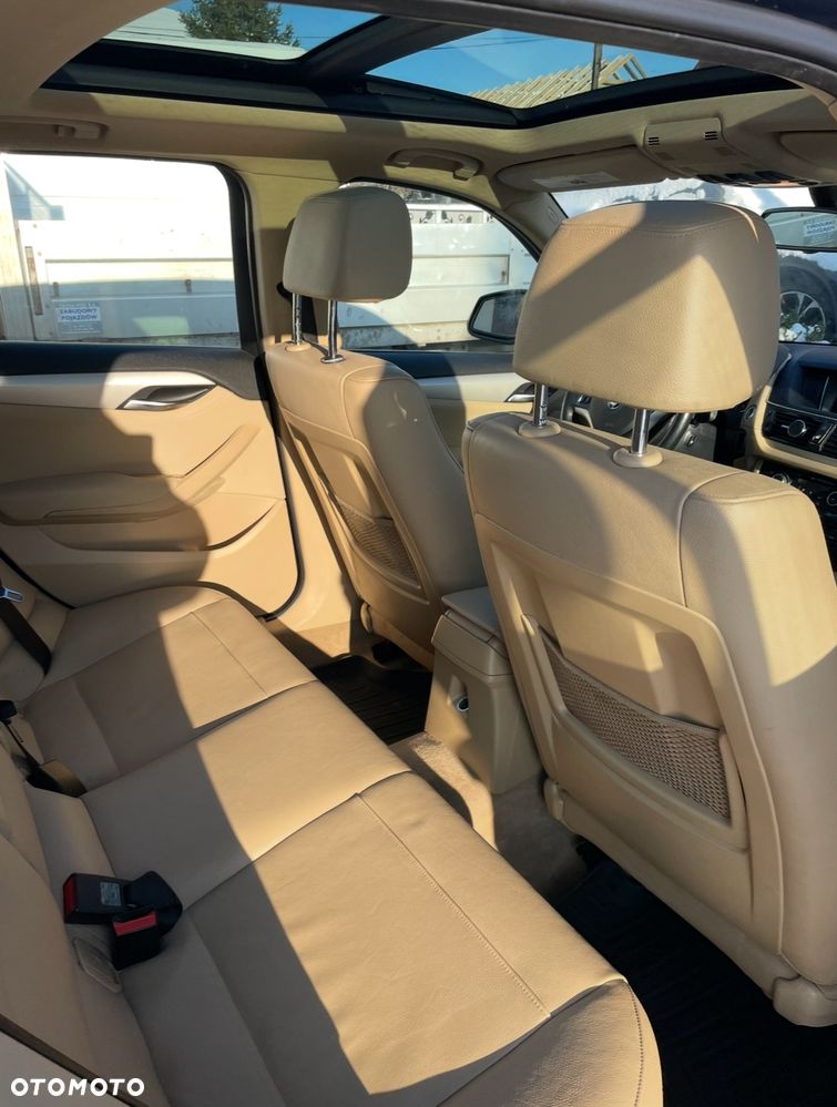 BMW X1 xDrive28i - 15
