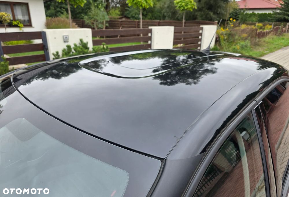 Citroën C3 1.2 PureTech Shine EAT6 - 11