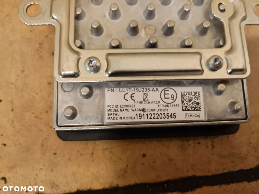 ładowarka indukcyjna explorer vi 6 - 6