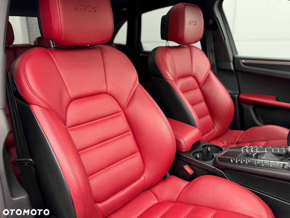 Porsche Macan GTS - 5
