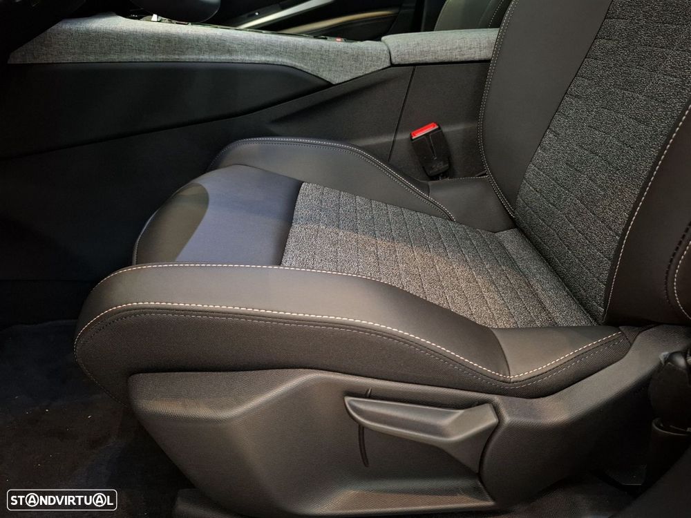 Peugeot E-5008 73 kWh Allure - 26