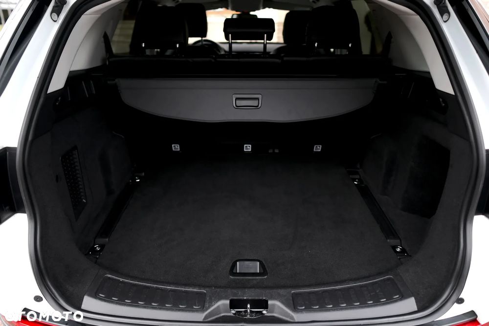 Land Rover Discovery Sport Si4 SE - 31