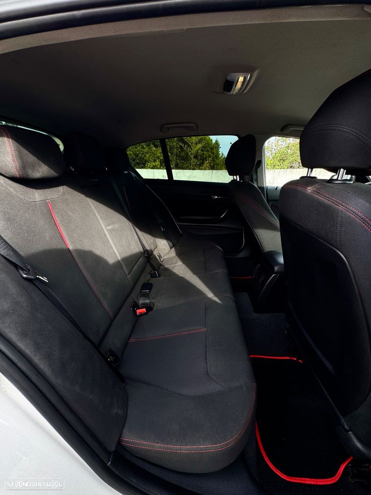 BMW 118 d Sport Line - 17