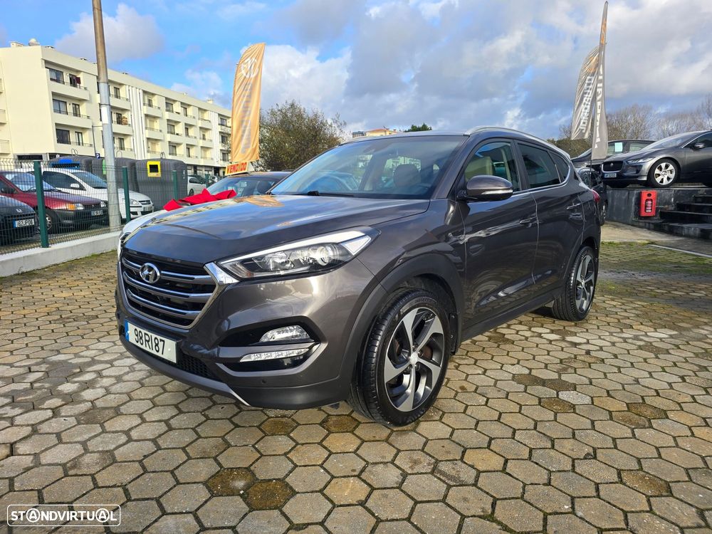 Hyundai Tucson 1.7 CRDi Executive - 3
