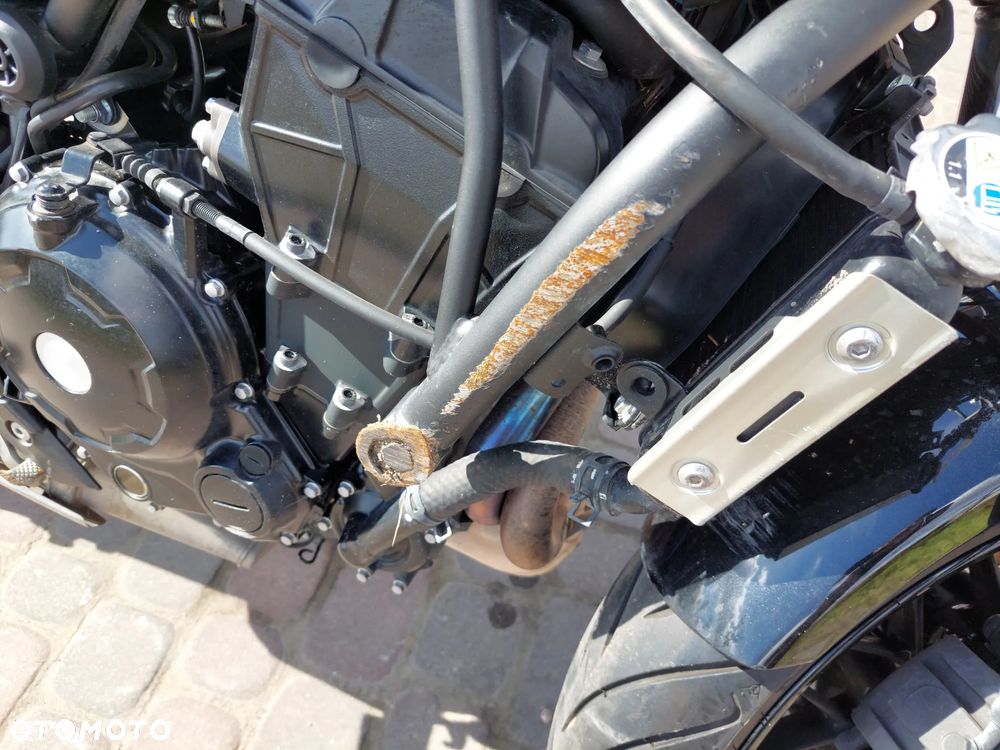 Kawasaki Z 650 RS - 12