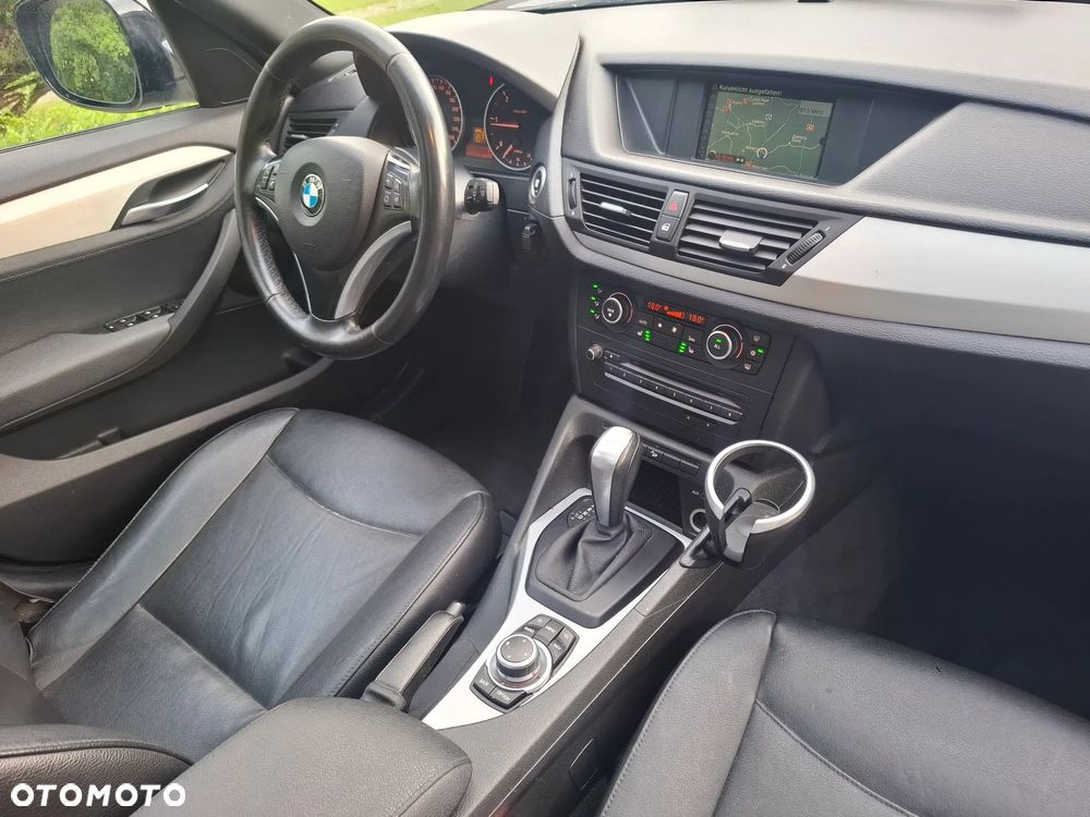 BMW X1 xDrive20d - 12