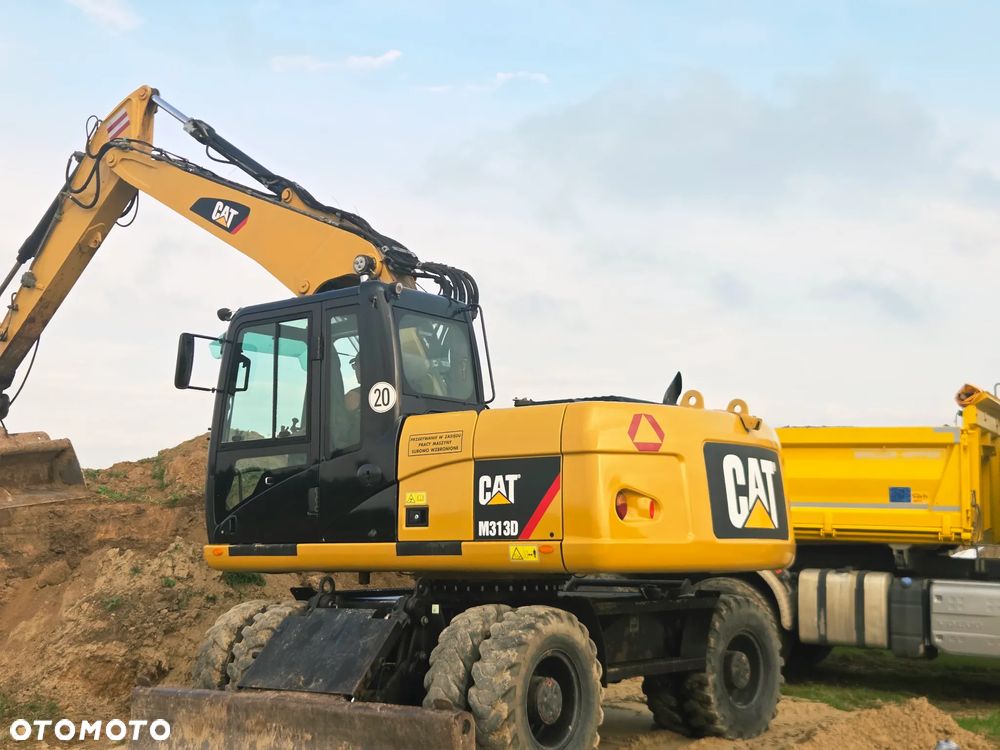 Caterpillar M313 D - 15