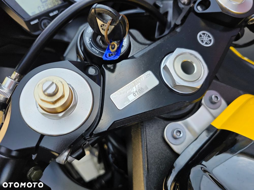 Yamaha R6 - 20