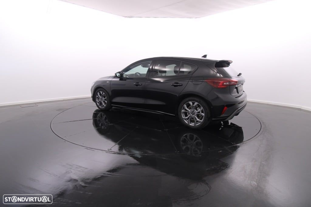 Ford Focus 1.5 TDCi EcoBlue ST-Line Aut. - 4