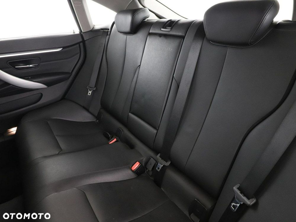 BMW Seria 4 420d xDrive Luxury Line - 18