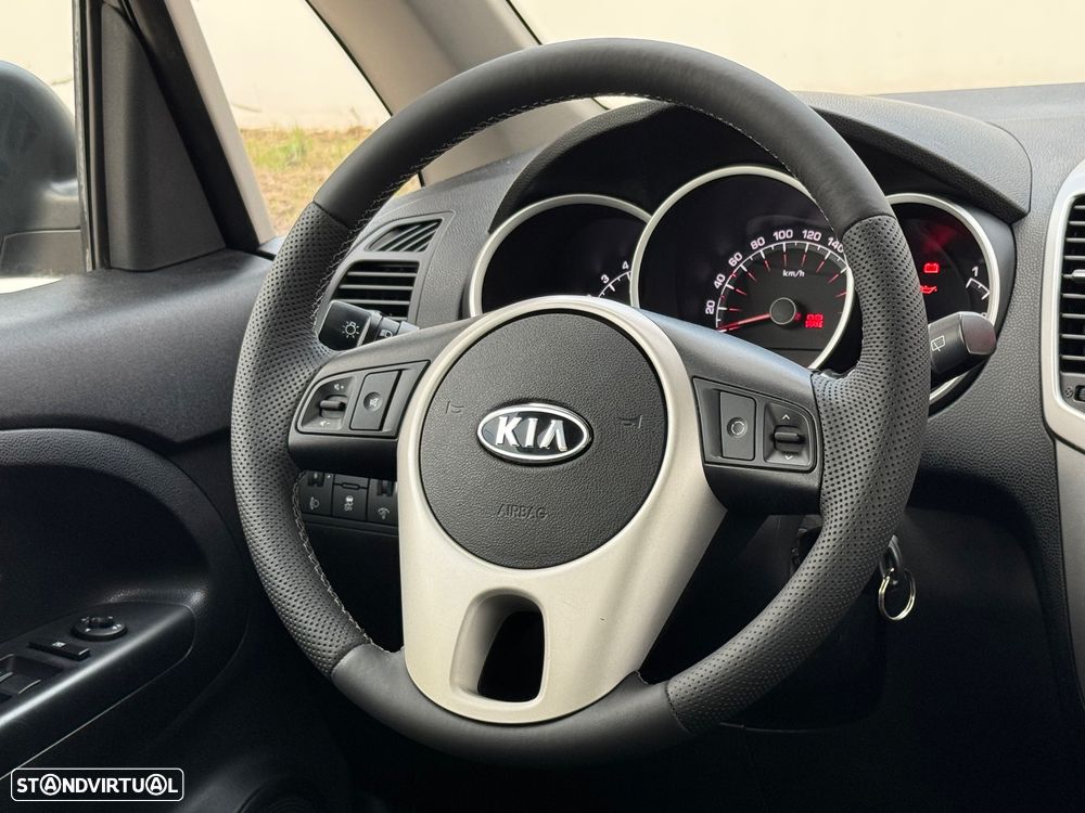 Kia Venga 1.4 CRDi LX ISG - 14