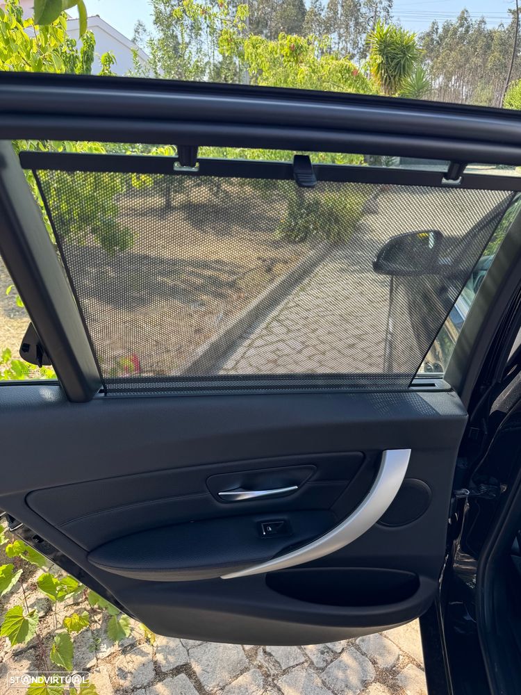 BMW 320 d Line Luxury Auto - 24