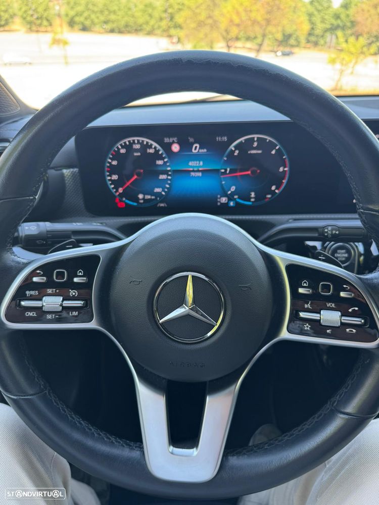 Mercedes-Benz CLA 180 d - 13