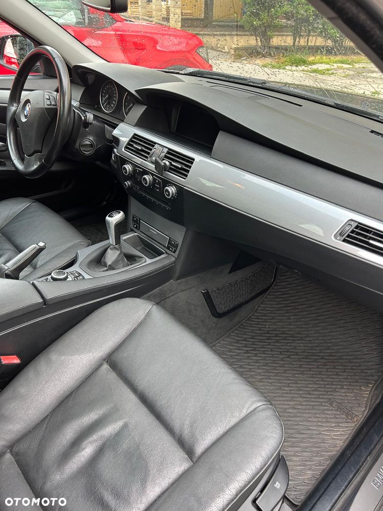 BMW Seria 5 - 12