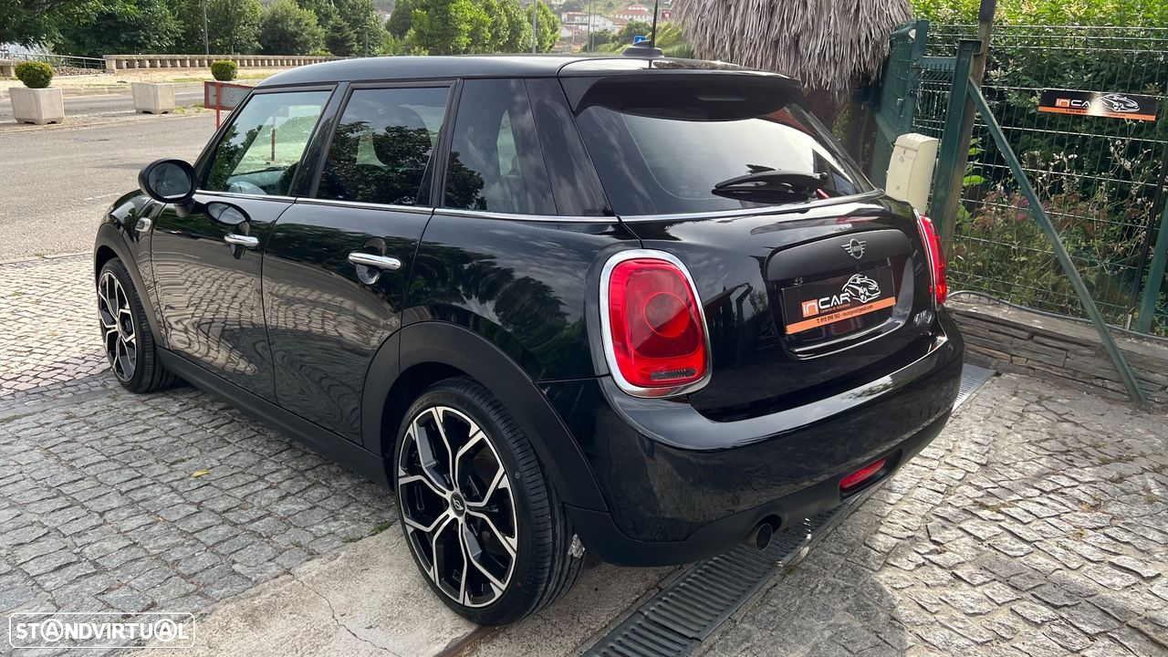 MINI 5 Portas One D - 23