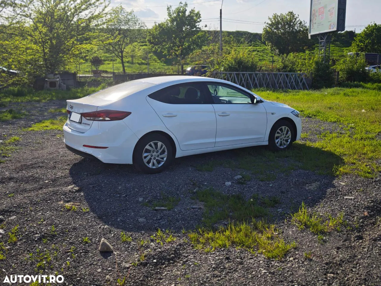 Hyundai Elantra 1.6 MPi Classic - 2