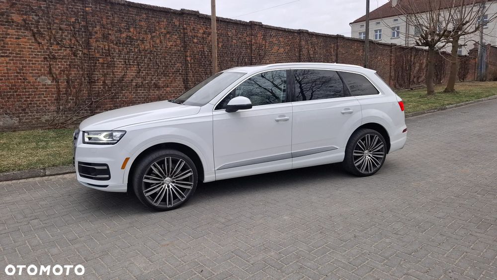 Audi Q7 - 7