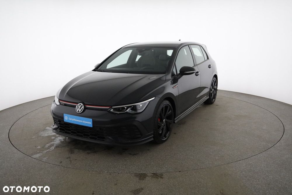 Volkswagen Golf - 27