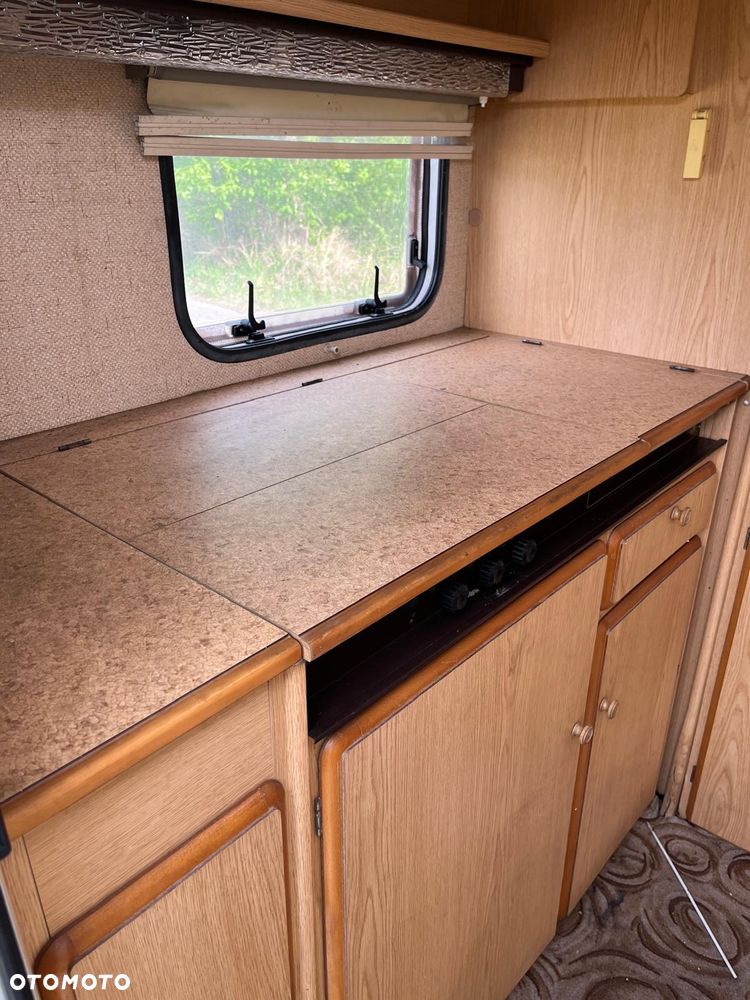 KNAUS 8104 - 9