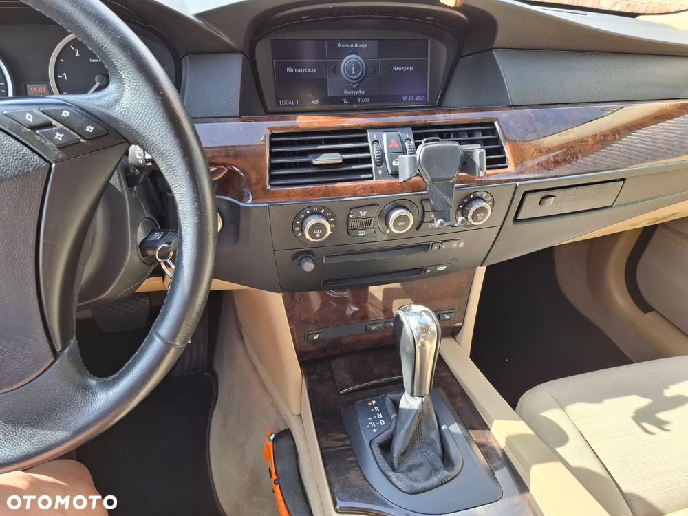 BMW Seria 5 - 13