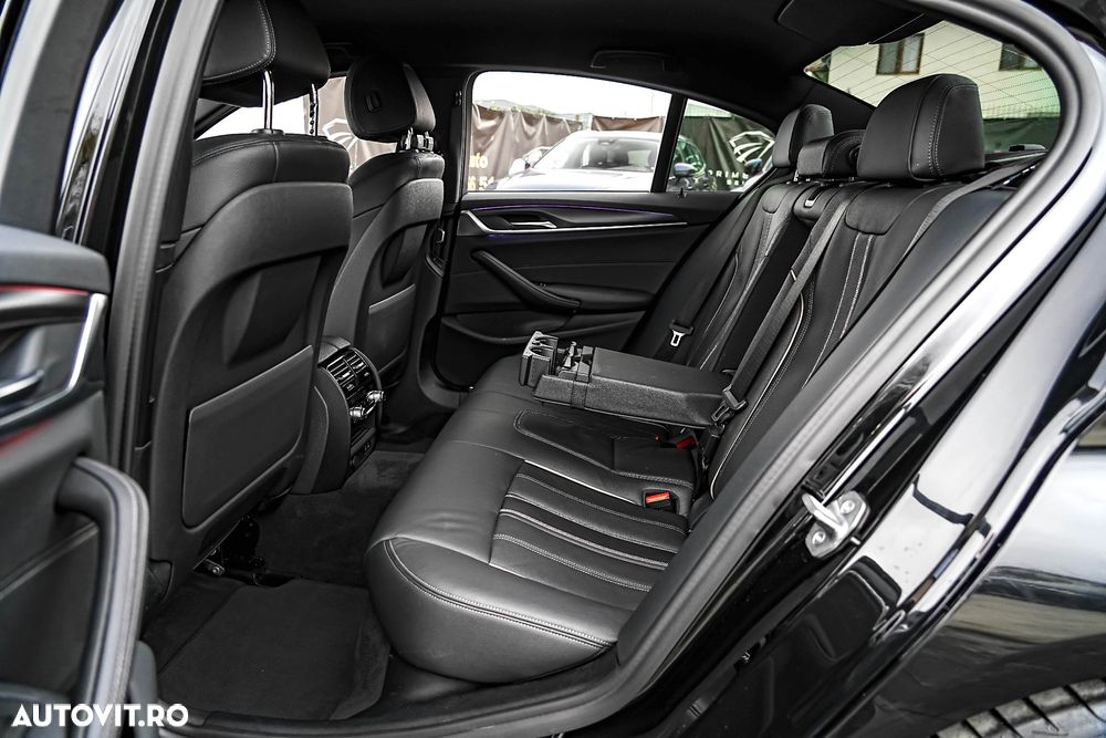 BMW Seria 5 530e xDrive Aut. - 21