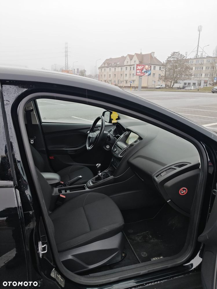 Ford Focus - 15