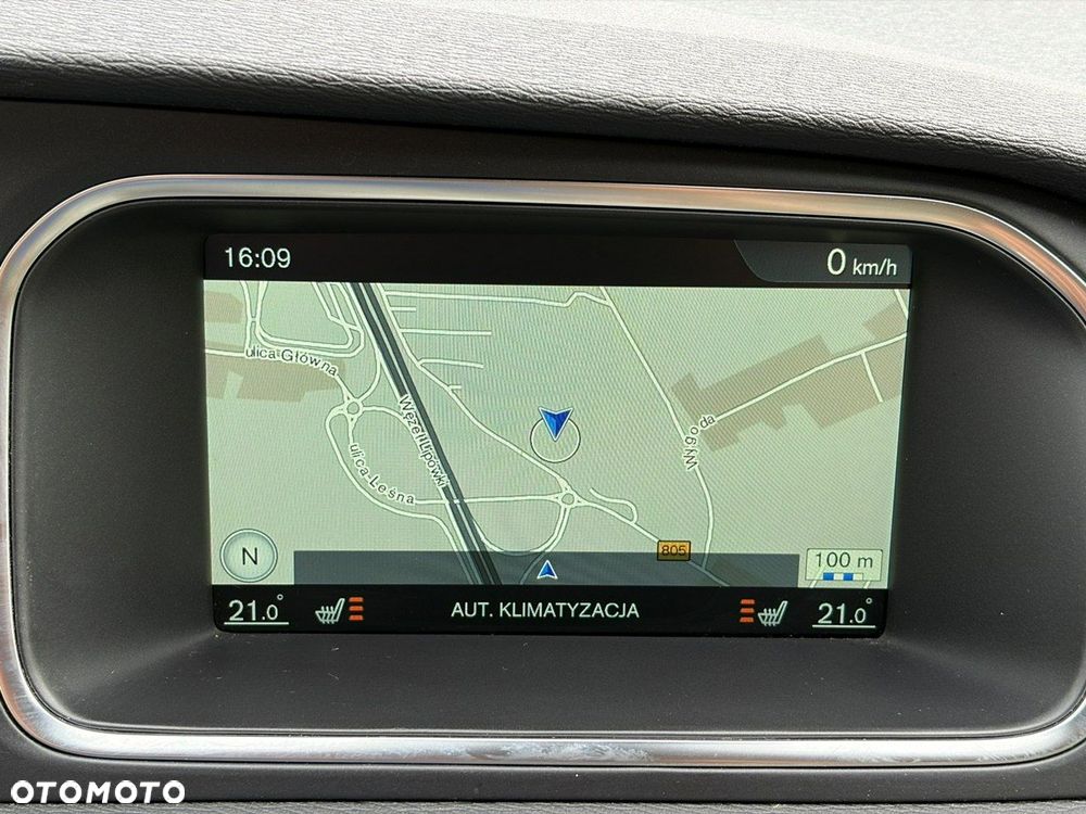 Volvo V40 D2 Momentum - 26