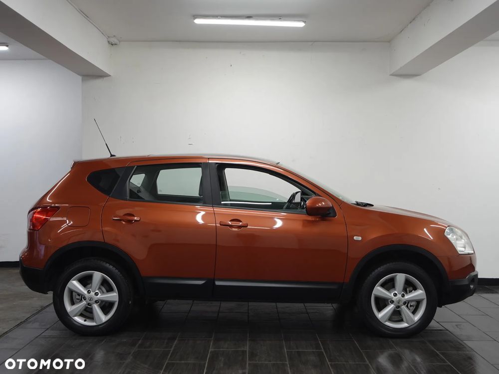 Nissan Qashqai 2.0 4 x 4 tekna - 11