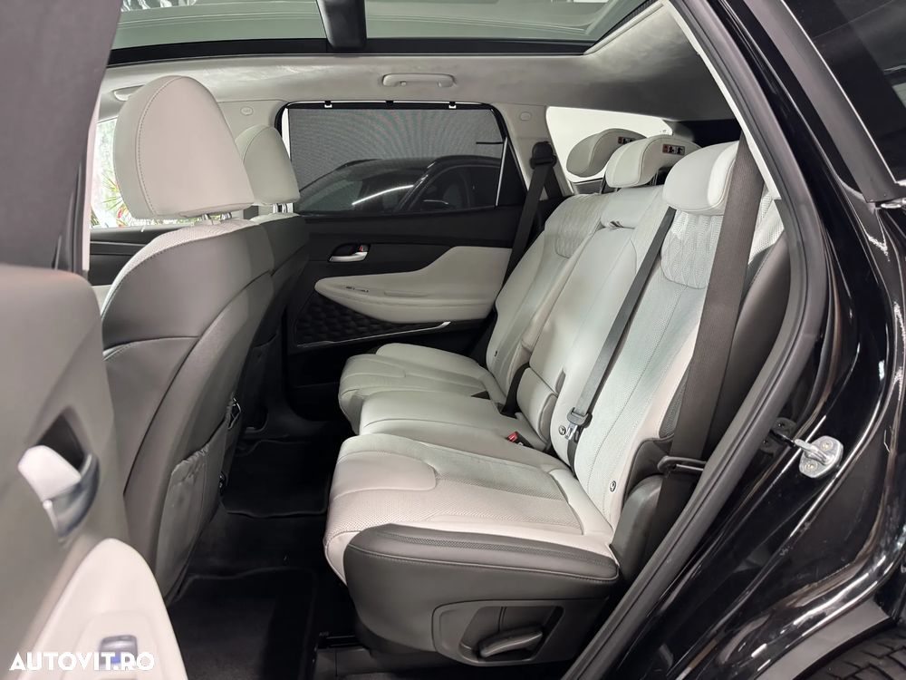 Hyundai Santa Fe 1.6 Plugin-Hybrid 4WD 6-Sitzer Signature - 9