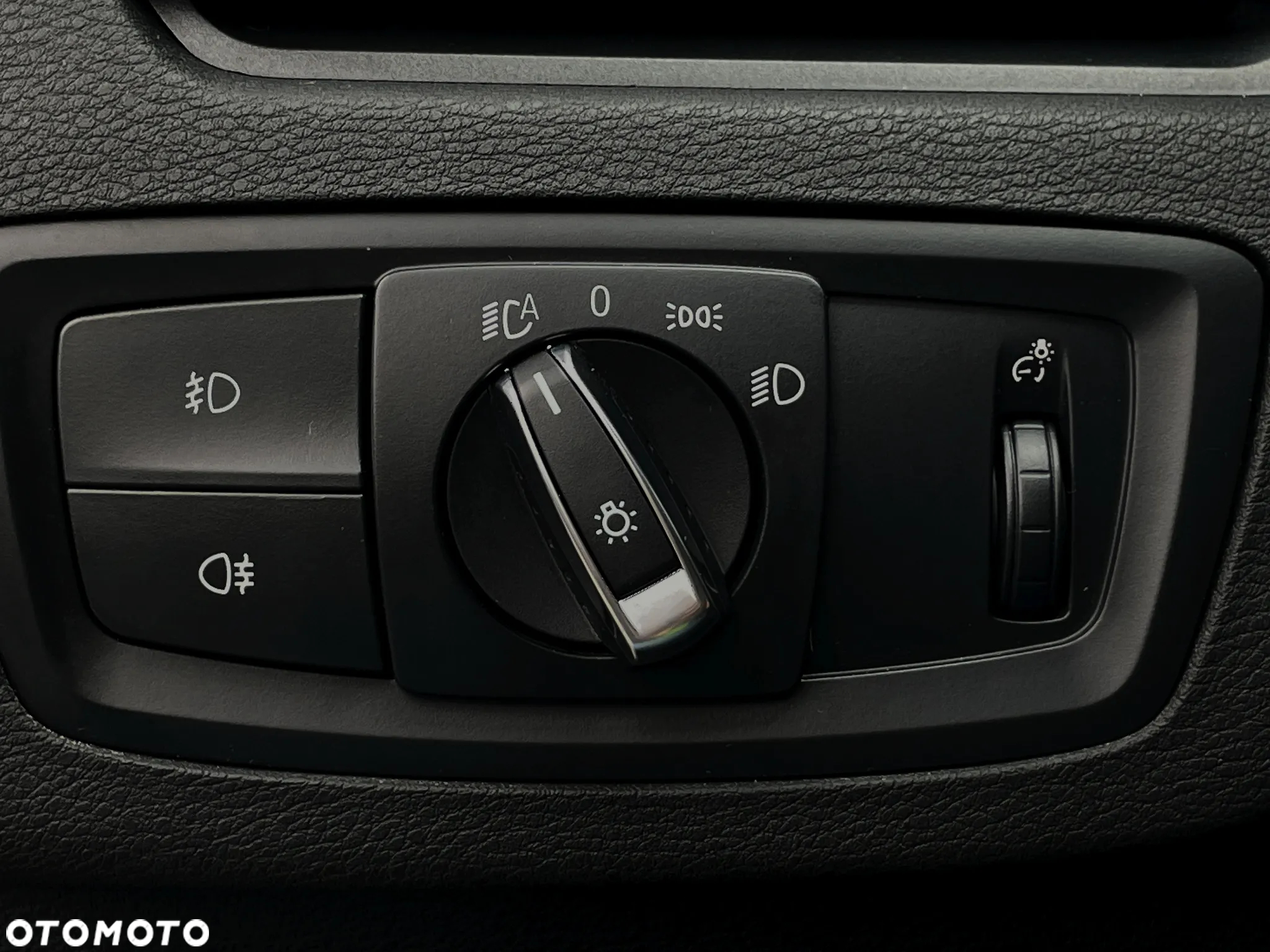 BMW X1 xDrive20i - 31